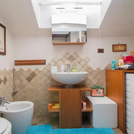 Bed and Breakfast La Mansarda Delle Meraviglie Superior 4*