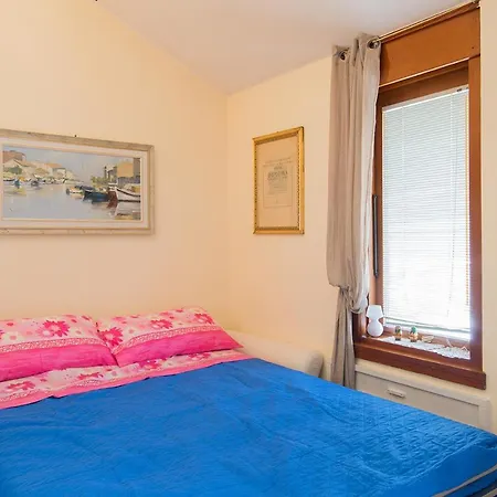 Bed and Breakfast La Mansarda Delle Meraviglie Superior 4*