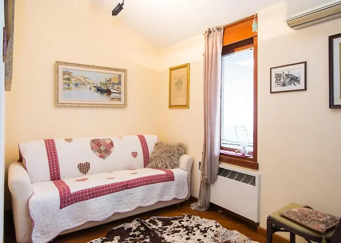 Panzió La Mansarda Delle Meraviglie Superior