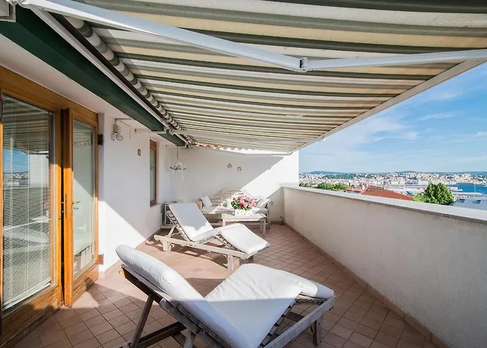 La Mansarda Delle Meraviglie Superior Nocleg ze śniadaniem