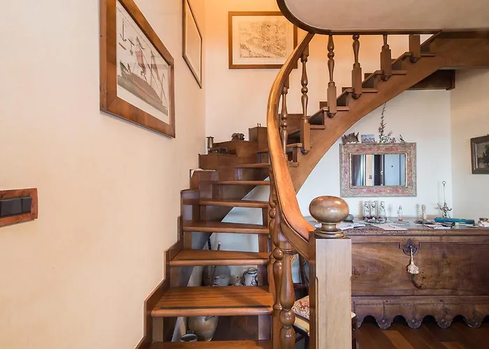 Nocleg ze śniadaniem La Mansarda Delle Meraviglie Superior 4*