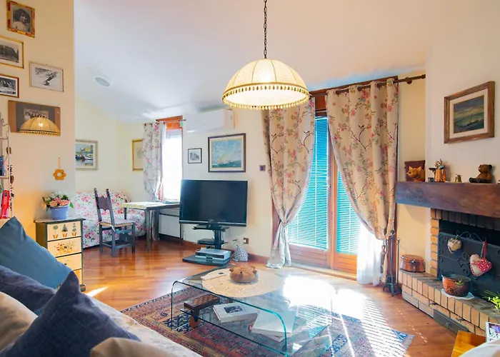 Nocleg ze śniadaniem La Mansarda Delle Meraviglie Superior Triest